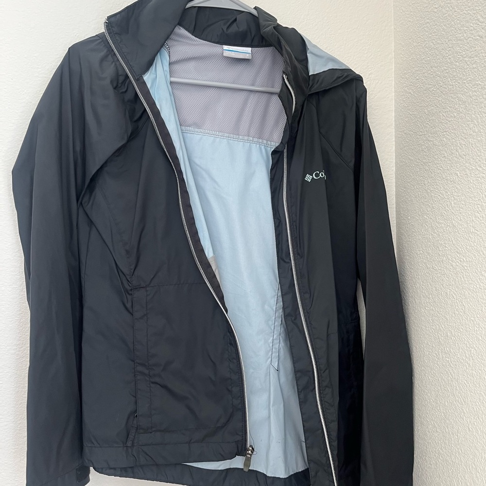 Columbia rain jacket